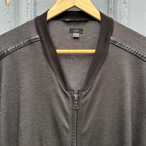 John Varvatos Grey “luxe” light pleather accented jacket, size XL - Picture 3 of 9